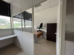 Prédio Inteiro para alugar, 1026m² no Granja Viana, Cotia - Foto 52