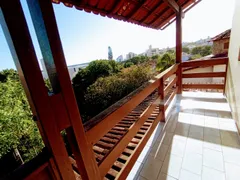 Casa com 4 Quartos para alugar, 250m² no Meaipe, Guarapari - Foto 7