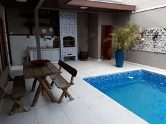 Casa com 3 Quartos à venda, 185m² no Vila Mogilar, Mogi das Cruzes - Foto 1