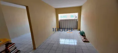 Casa com 4 Quartos à venda, 200m² no Maraponga, Fortaleza - Foto 2