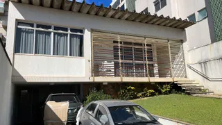 Casa com 4 Quartos à venda, 300m² no Jardim América, Belo Horizonte - Foto 1