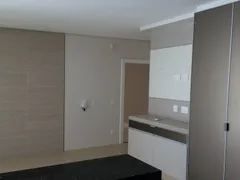 Casa de Condomínio com 4 Quartos à venda, 420m² no Alphaville Dom Pedro, Campinas - Foto 13