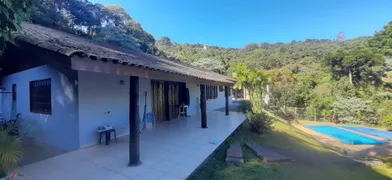 Casa com 4 Quartos à venda, 215m² no Parque Petrópolis, Mairiporã - Foto 2