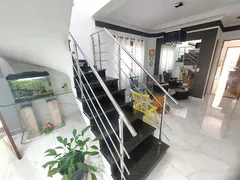 Sobrado com 3 Quartos à venda, 190m² no Jardim Vila Galvão, Guarulhos - Foto 1