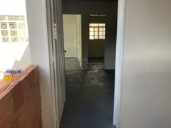 Galpão / Depósito / Armazém com 1 Quarto para alugar, 211m² no Jardim Florestan Fernandes, Ribeirão Preto - Foto 9