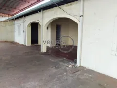 Casa Comercial para alugar, 300m² no Jardim Tatiani, Londrina - Foto 2