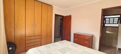 Casa com 4 Quartos à venda, 210m² no Jardim Miriam, Vinhedo - Foto 13