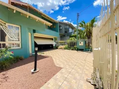 Casa com 3 Quartos à venda, 241m² no Marechal Rondon, Canoas - Foto 2