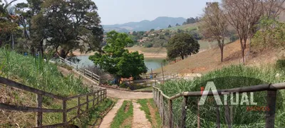 Fazenda / Sítio / Chácara com 3 Quartos à venda, 250m² no Recanto Pouso Alegre, Piracaia - Foto 4