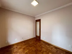 Casa com 3 Quartos para alugar, 203m² no Vale do Paraíso, Teresópolis - Foto 16