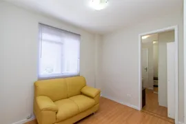 Apartamento com 1 Quarto para venda ou aluguel, 21m² no Cristo Rei, Curitiba - Foto 2