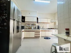 Casa com 4 Quartos à venda, 326m² no Jardim Aclimacao, São José do Rio Preto - Foto 3