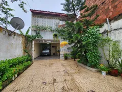 Casa com 3 Quartos à venda, 350m² no Vila Peri, Fortaleza - Foto 2