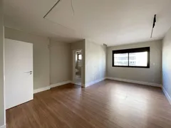 Apartamento com 3 Quartos à venda, 167m² no Gleba Palhano, Londrina - Foto 6