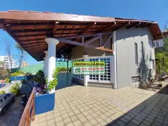 Casa com 7 Quartos para alugar, 370m² no Manoel Dias Branco, Fortaleza - Foto 4