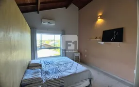 Casa com 4 Quartos para alugar, 190m² no Rio Tavares, Florianópolis - Foto 22