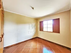 Casa com 3 Quartos à venda, 2962m² no Laranjeiras de Caldas, Caldas - Foto 8