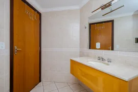 Sobrado com 4 Quartos à venda, 238m² no Bom Retiro, Curitiba - Foto 72