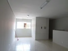 Casa Comercial para alugar, 55m² no Centro, Ribeirão Preto - Foto 2