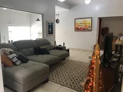 Casa com 3 Quartos à venda, 199m² no Jardim Real, Goiânia - Foto 7