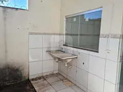 Casa com 2 Quartos à venda, 65m² no Jardim Holanda, Uberlândia - Foto 13