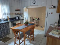 Casa com 3 Quartos à venda, 200m² no Vila Santana, Sorocaba - Foto 9
