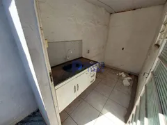 Casa com 2 Quartos para alugar, 60m² no Centro, Sumaré - Foto 5