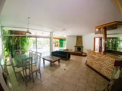 Casa de Condomínio com 3 Quartos à venda, 422m² no Alphaville, Santana de Parnaíba - Foto 2
