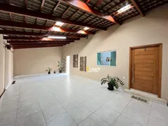 Casa com 3 Quartos à venda, 180m² no São Jorge, Uberlândia - Foto 2