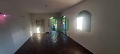Casa com 4 Quartos para alugar, 300m² no Martins, Uberlândia - Foto 4
