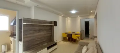 Apartamento com 3 Quartos para alugar, 98m² no Jardim Astúrias, Guarujá - Foto 4