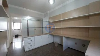 Apartamento com 3 Quartos para alugar, 144m² no Cocó, Fortaleza - Foto 5