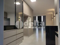 Casa de Condomínio com 4 Quartos à venda, 231m² no Granja Marileusa , Uberlândia - Foto 3