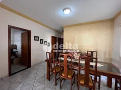 Casa com 3 Quartos à venda, 178m² no Osvaldo Rezende, Uberlândia - Foto 5