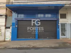 Casa Comercial com 4 Quartos para alugar, 302m² no Vila Seixas, Ribeirão Preto - Foto 1