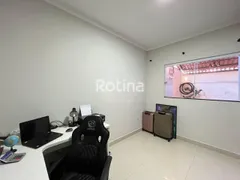 Casa com 2 Quartos para alugar, 115m² no Shopping Park, Uberlândia - Foto 9