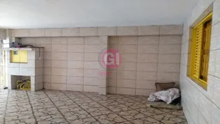 Casa com 2 Quartos à venda, 142m² no Parque Santo Antônio, Jacareí - Foto 11