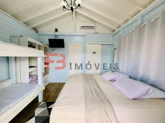 Casa com 1 Quarto para alugar, 130m² no Canto Grande, Bombinhas - Foto 7