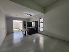 Casa com 3 Quartos à venda, 163m² no Residencial Village Damha III, Araraquara - Foto 2