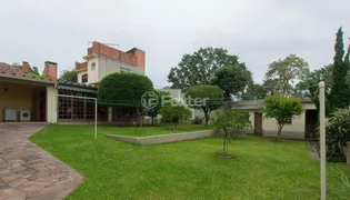 Casa com 3 Quartos à venda, 378m² no Santo Antônio, Porto Alegre - Foto 30
