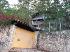 Casa com 4 Quartos para alugar, 320m² no Serra da Cantareira, Mairiporã - Foto 4
