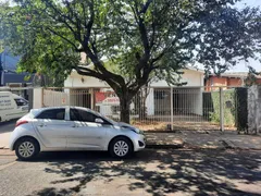 Casa com 3 Quartos à venda, 237m² no Centro, Araraquara - Foto 2
