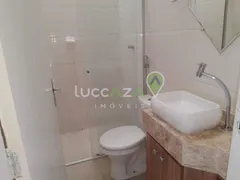 Sobrado com 2 Quartos à venda, 60m² no Jardim Santa Marina, Jacareí - Foto 21