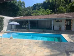 Casa com 8 Quartos para alugar, 270m² no Praia da Enseada, Ubatuba - Foto 2