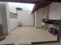 Apartamento com 2 Quartos para alugar, 80m² no Parque Burle, Cabo Frio - Foto 18