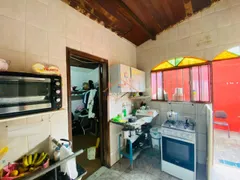 Casa com 3 Quartos à venda, 360m² no Parque Maracanã, Contagem - Foto 11