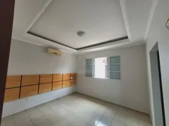 Casa com 3 Quartos à venda, 300m² no Vigilato Pereira, Uberlândia - Foto 11