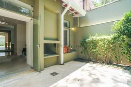 Casa com 3 Quartos para alugar, 300m² no Jardim Europa, São Paulo - Foto 63