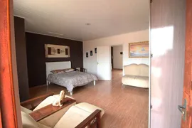 com 2 Quartos para alugar, 300m² no São Pedro, São José dos Pinhais - Foto 11