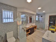 Casa de Condomínio com 5 Quartos à venda, 288m² no Jardim Capricornio, Caraguatatuba - Foto 23